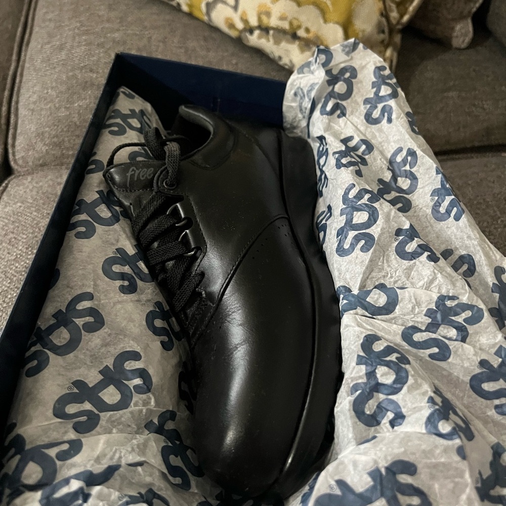 SAS Black Women's Sneakers
